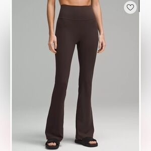 Groove Super-High-Rise Nulu Flared Pant